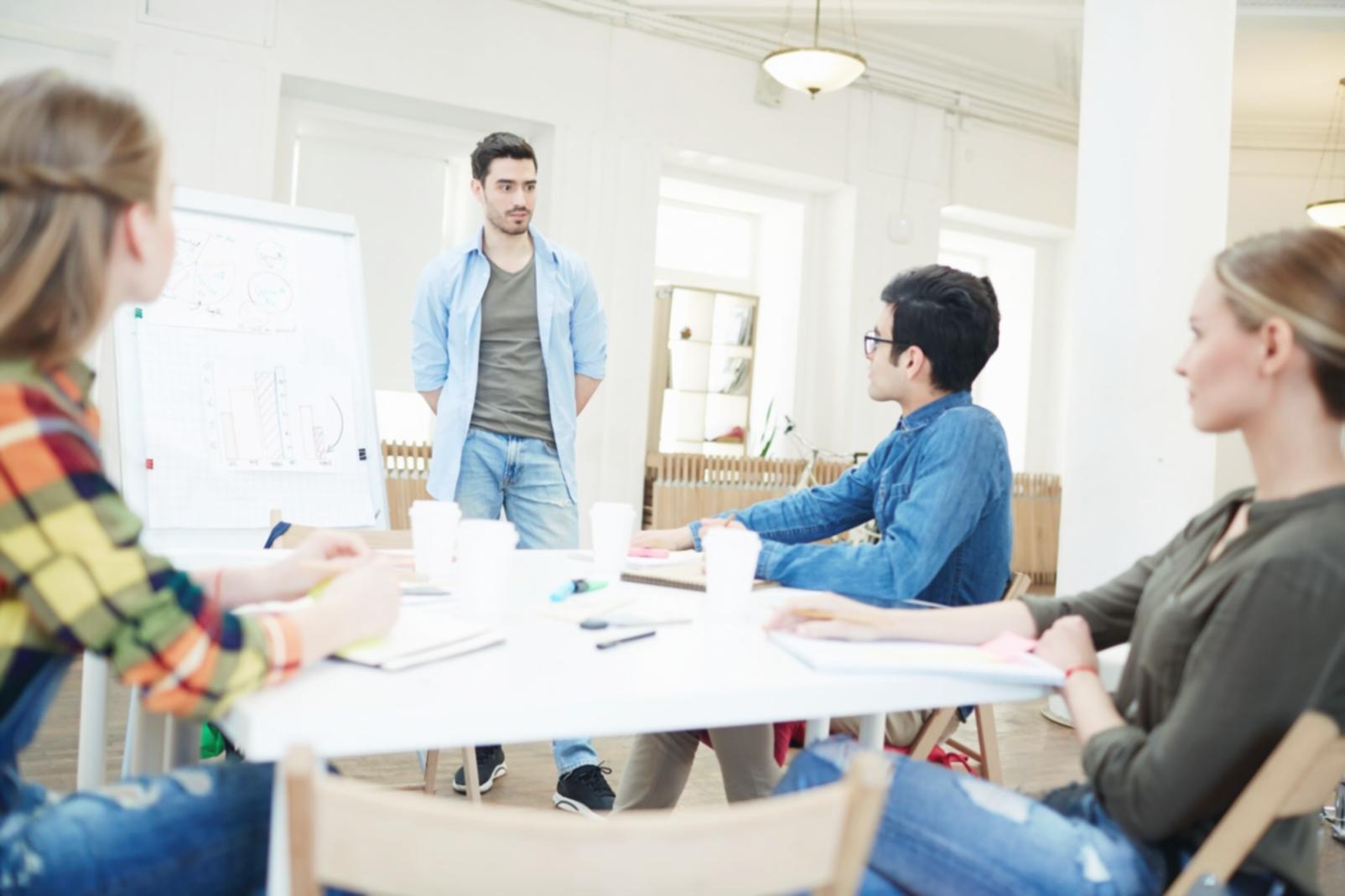 Environnement de prise de notes et de révision pour l'apprentissage en ligne